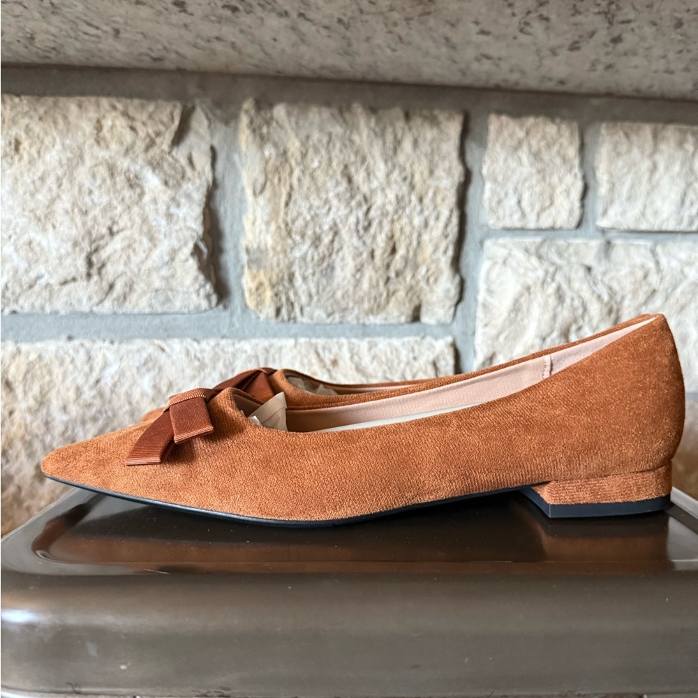 Women’s Suede Pointed Toe Bow Flats in Tan - Picture 3 of 8